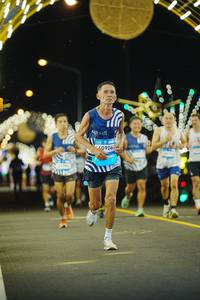 BIB: 9060
                            <button type="button" onclick="openModal(22818462)" class="btn btn-primary btn-sm float-right btn-popup" data-toggle="modal" data-target=".modal-high-quality">
                        <i class="fas fa-shopping-cart"></i> Add to Cart
                    </button>
                                            <button type="button" onclick="isThisMe(22818462, true)" class="btn btn-success btn-sm float-right btn-popup btn-isme hidden" data-toggle="tooltip" data-placement="bottom" title="นี่คือรูปของคุณใช่ไหม คลิกที่นี่เพื่อเอาเข้าอัลบั้ม">
                        <i class="fas fa-plus"></i> Add to album
                    </button>
                    <button type="button" onclick="isThisMe(22818462, false)" class="btn btn-warning btn-sm float-right btn-popup btn-isnotme hidden">
                        <i class="fas fa-ban"></i> Remove from album
                    </button>